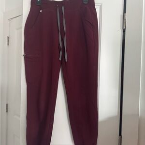 Burgundy Women’s Fig Jogger